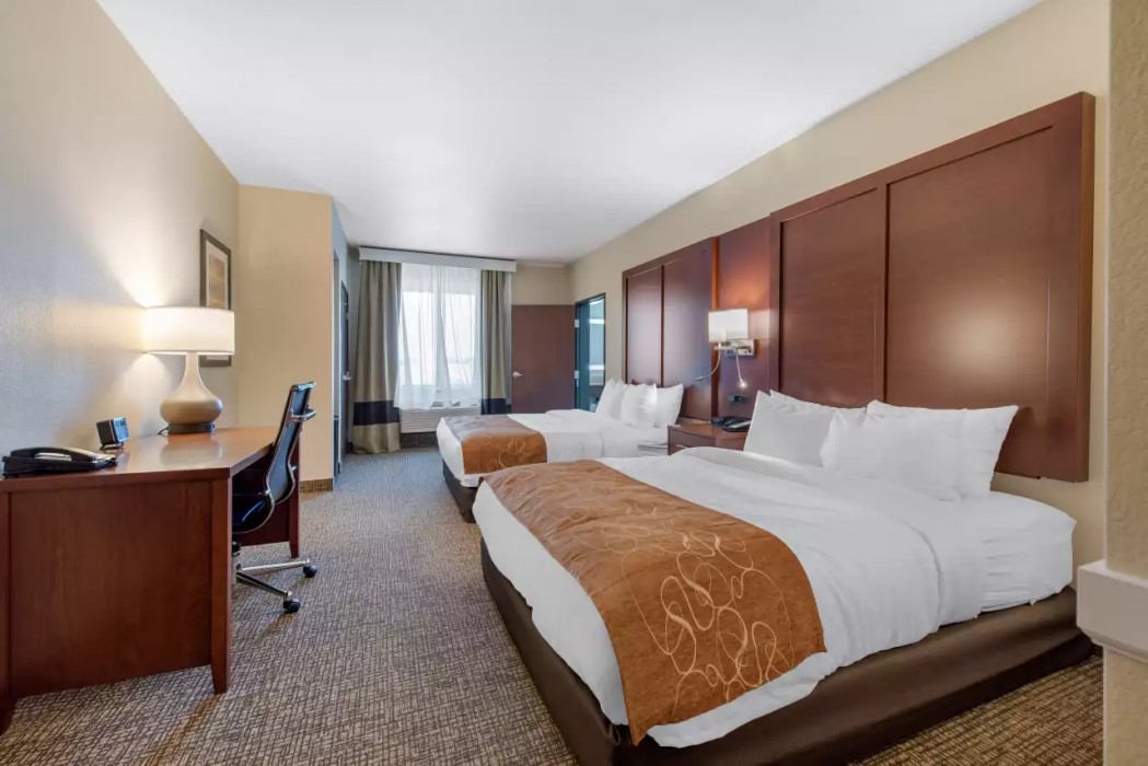 comfort suites denver international airport