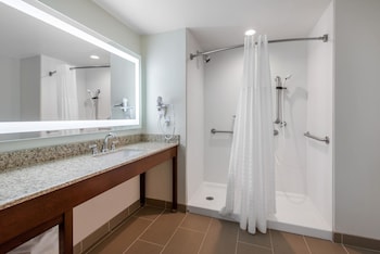 comfort suites denver international airport