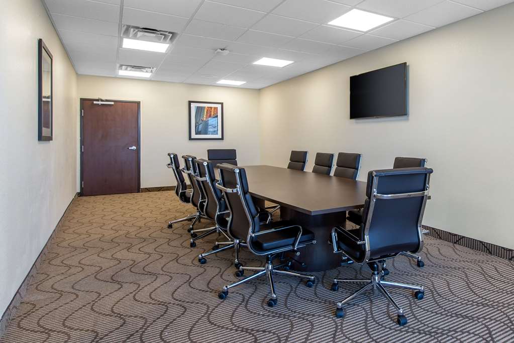 comfort suites denver international airport