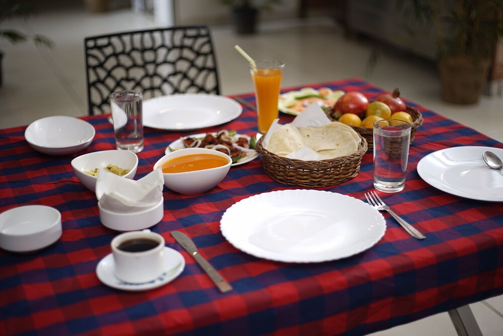 the paddy field inn hostel