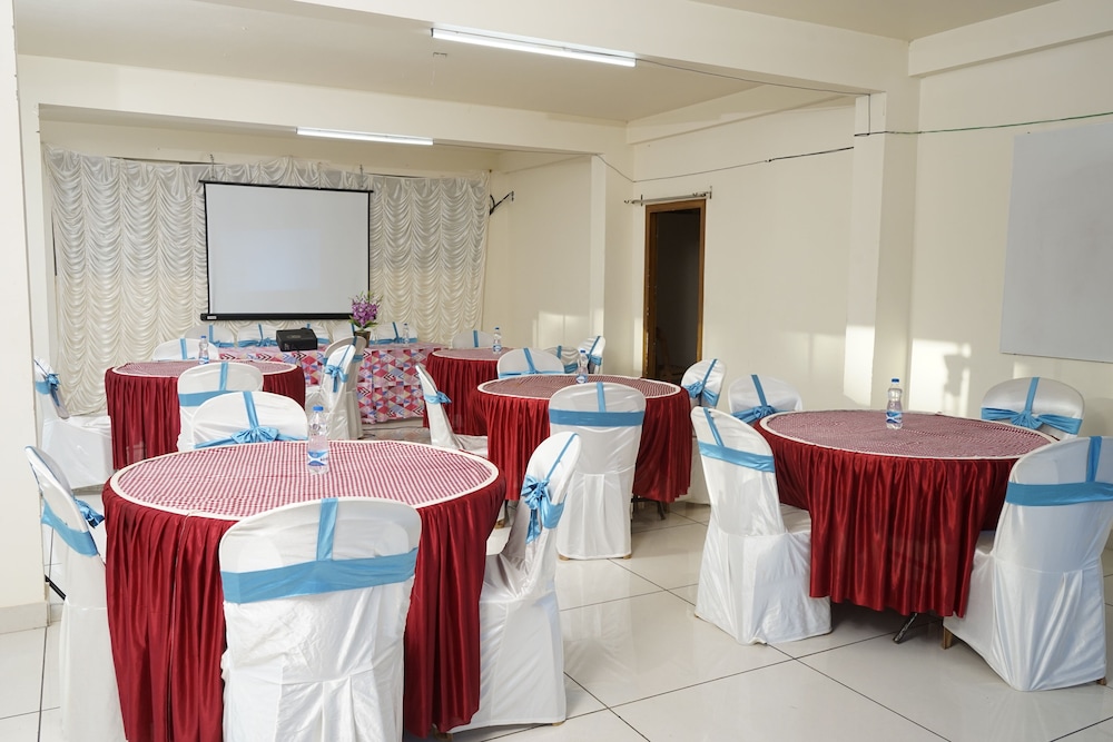 the paddy field inn hostel