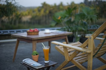 the paddy field inn hostel