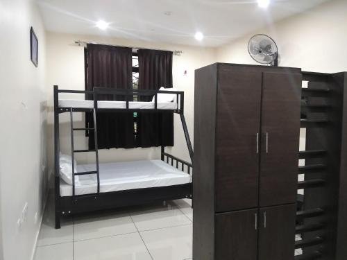 the paddy field inn hostel