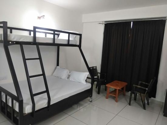 the paddy field inn hostel