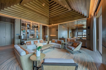 doubletree by hilton shanwei