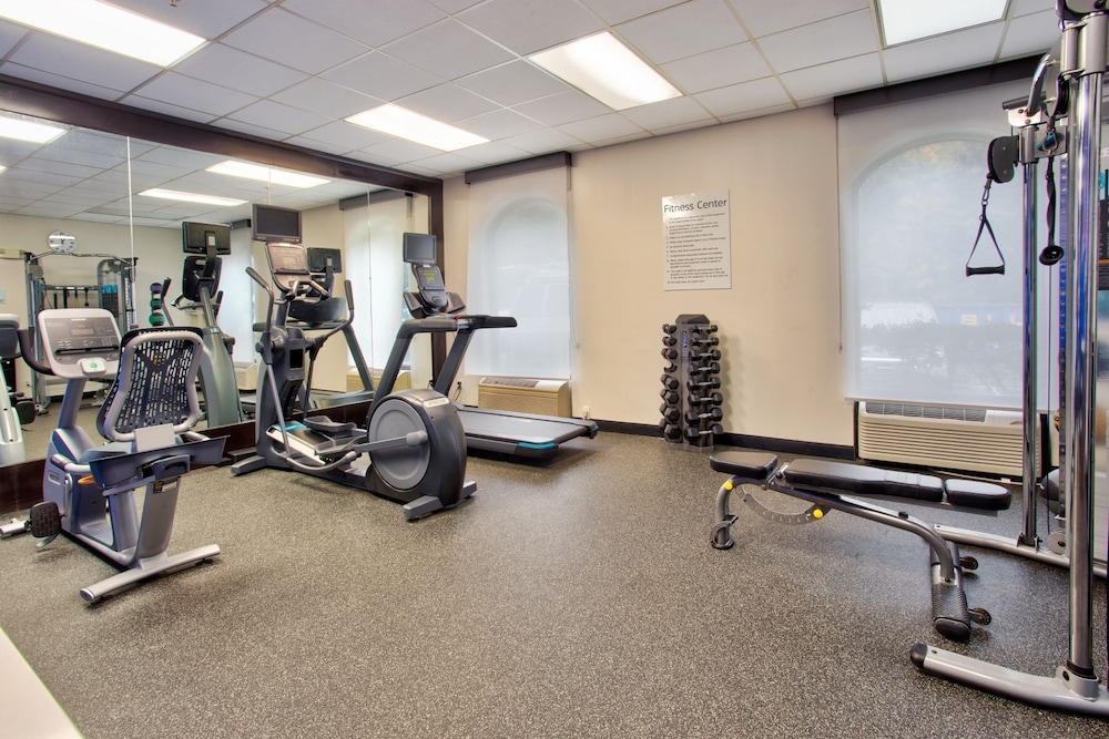 holiday inn express hotel and suites dover by ihg