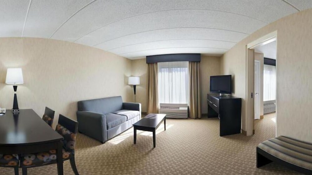 holiday inn express hotel and suites dover by ihg