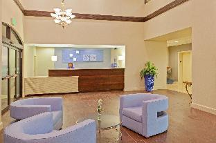 holiday inn express hotel and suites dover by ihg
