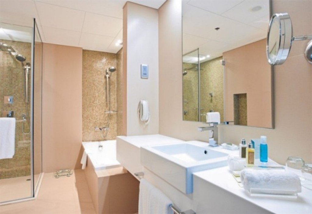 cosmopolitan hotel dubai al barsha