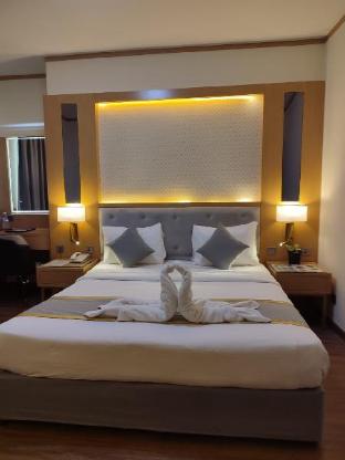 york international hotel