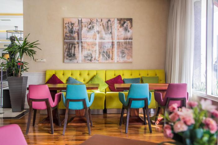 elite byblos hotel mall of the emirates