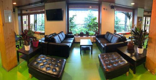 auberge de jeunesse hi paris yves robert