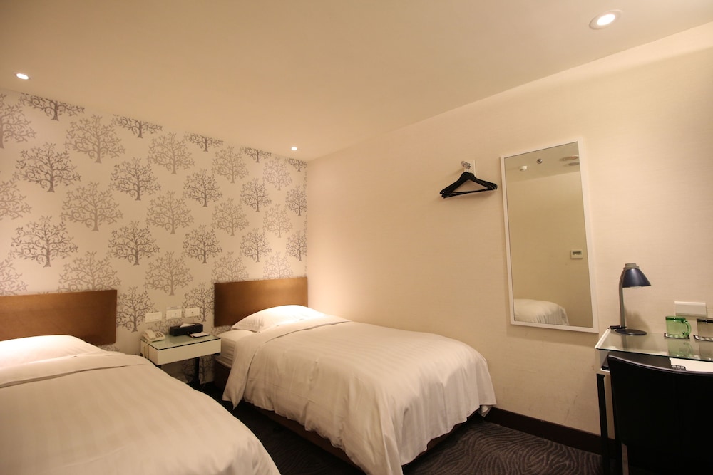 hotel puri ximen branch