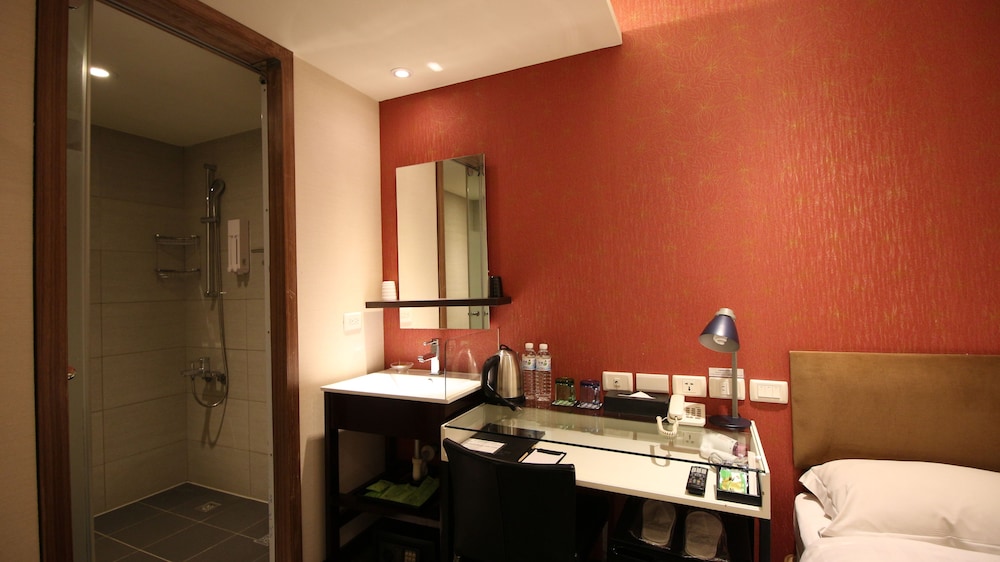 hotel puri ximen branch