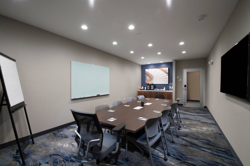 fairfield inn and suites by marriott oklahoma city el reno