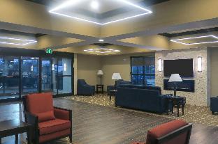 comfort inn and suites cedar rapids cid eastern iowa airport