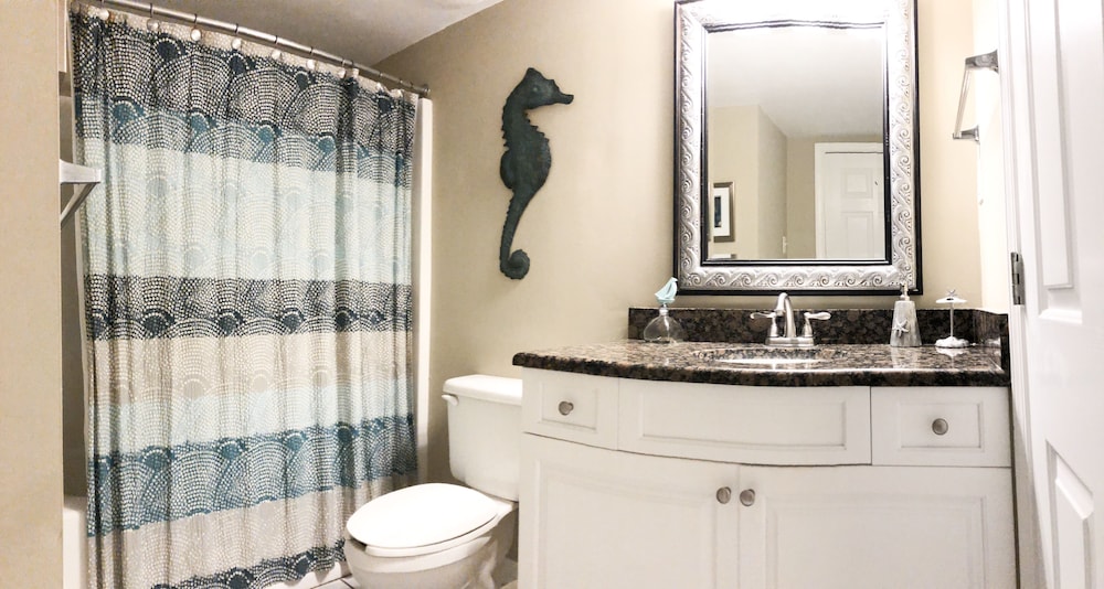 tradewinds condos by hosteeva