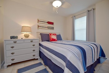 tradewinds condos by hosteeva