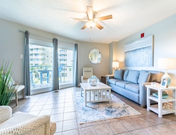 tradewinds condos by hosteeva
