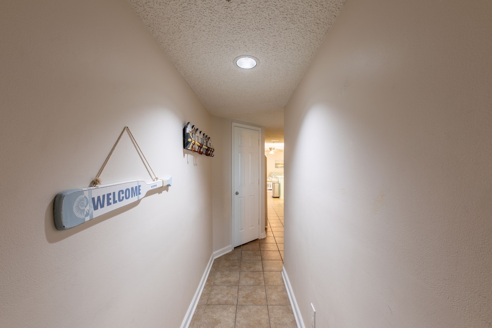 tradewinds condos by hosteeva