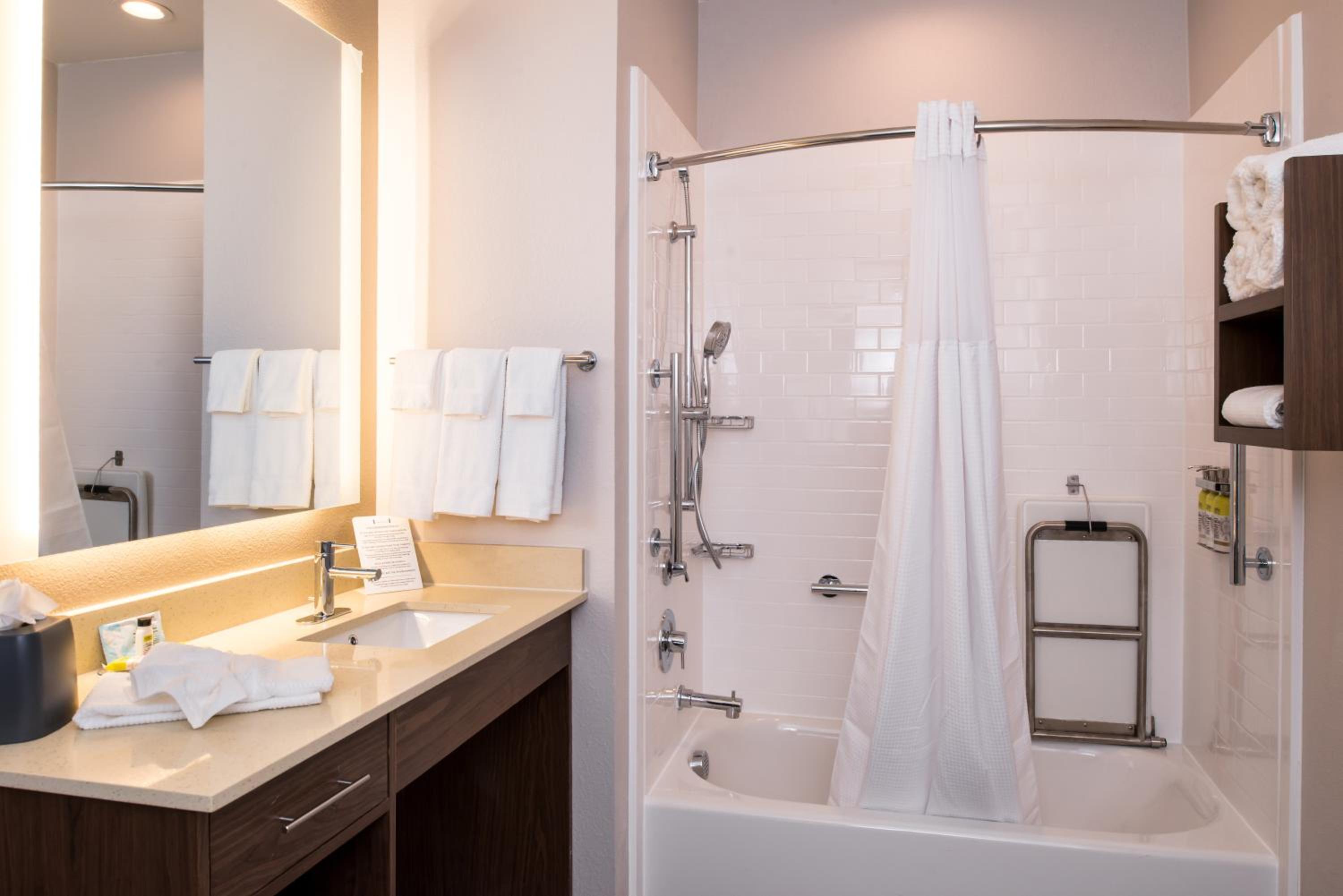 staybridge suites pecos an ihg hotel