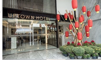 uptown hotel