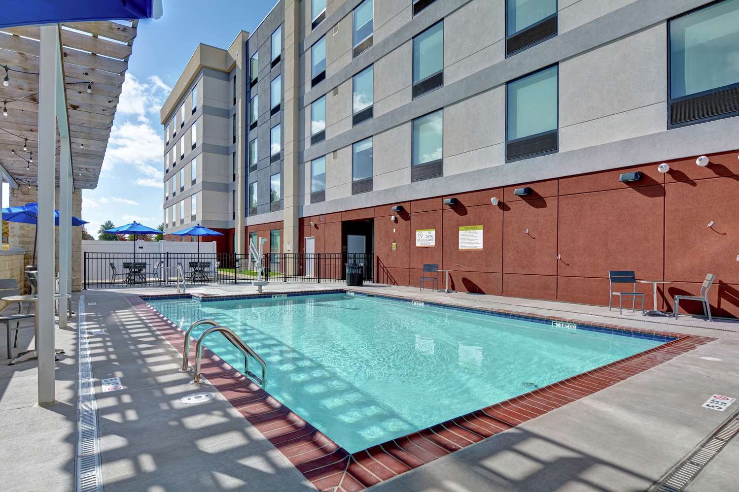 home2 suites by hilton springdale