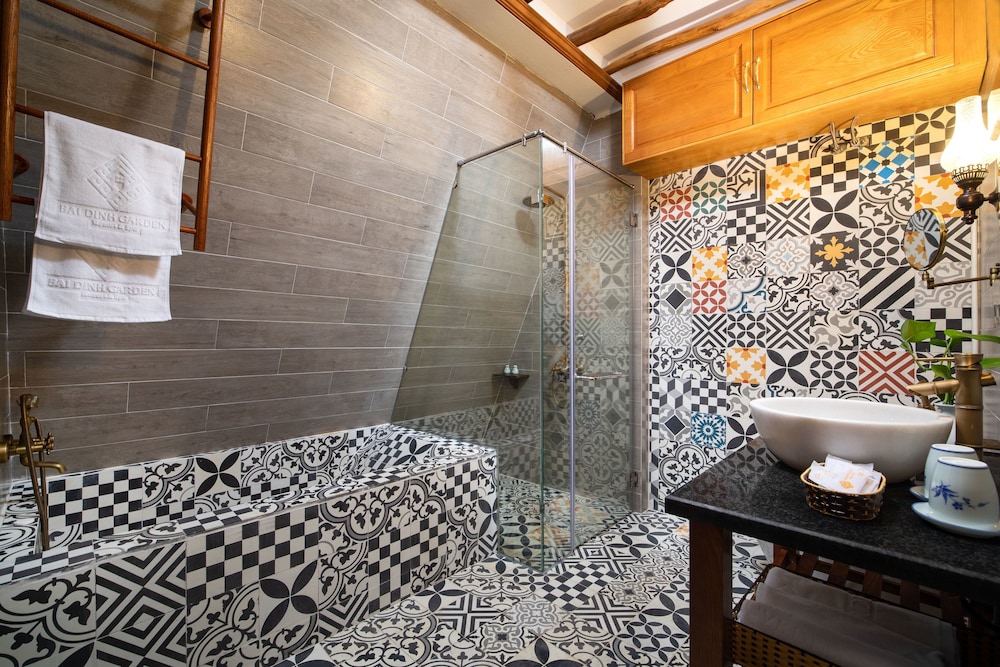 bai dinh garden resort and spa ninh binh