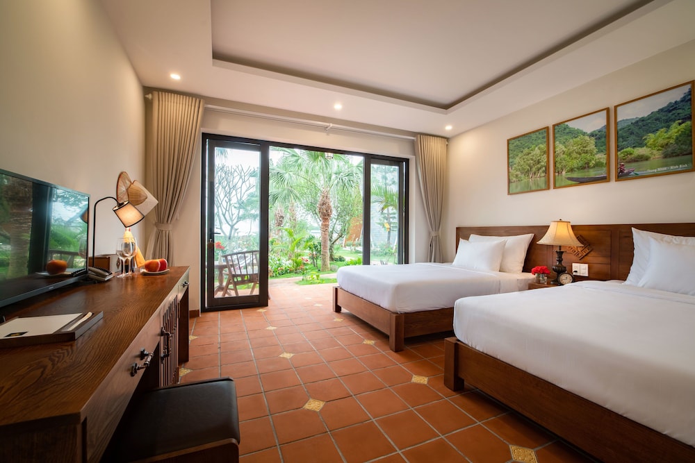 bai dinh garden resort and spa ninh binh