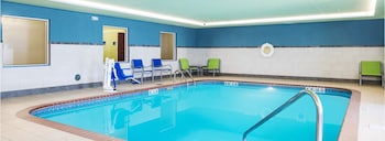 Hol. Inn Exp.  Forest Hill - Ft. Worth Se,Forest Hill>>Everman,2.5 star