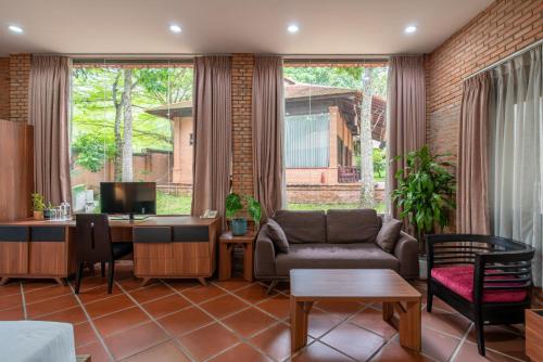 mekong resort and reststop