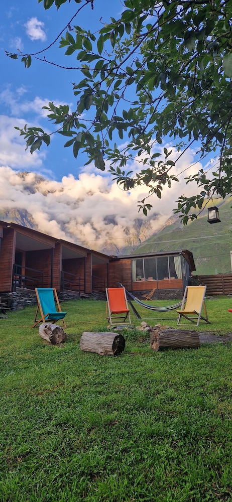kazbegi cottages