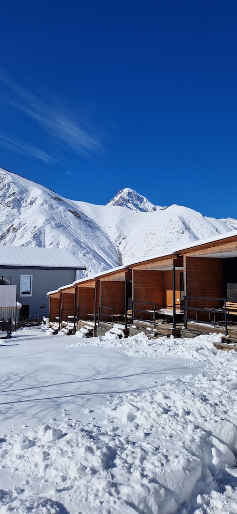 kazbegi cottages
