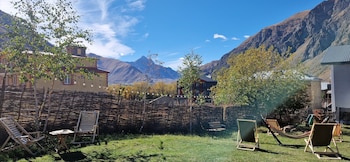 kazbegi cottages