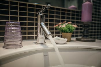 muzik hotel ximen station branch