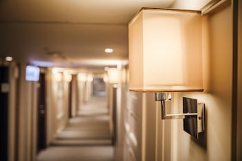 muzik hotel ximen station branch