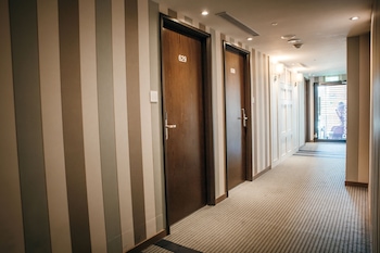 muzik hotel ximen station branch