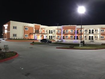 the residency suites