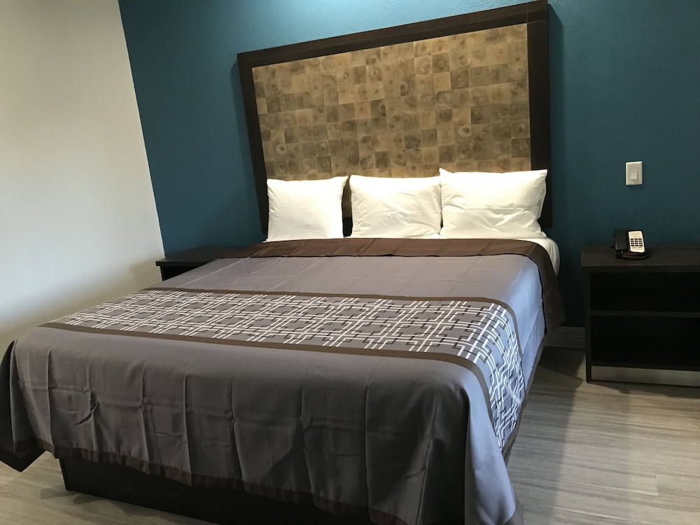 the residency suites