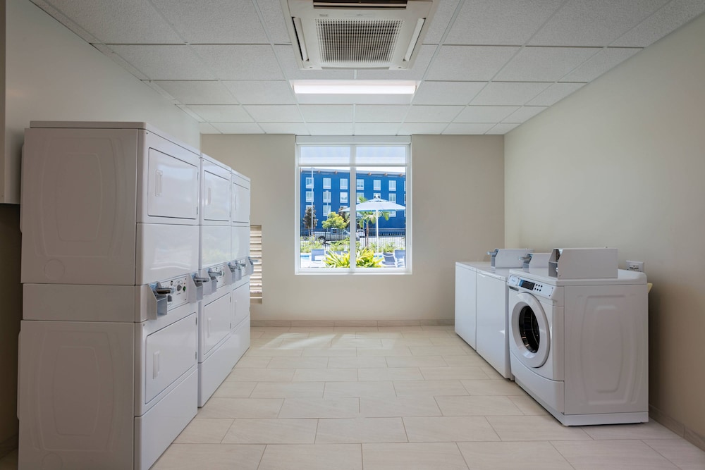 towneplace suites by marriott san diego airport liberty station