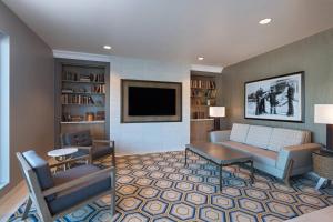 towneplace suites by marriott san diego airport liberty station