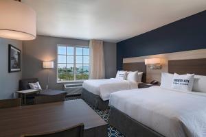 towneplace suites by marriott san diego airport liberty station