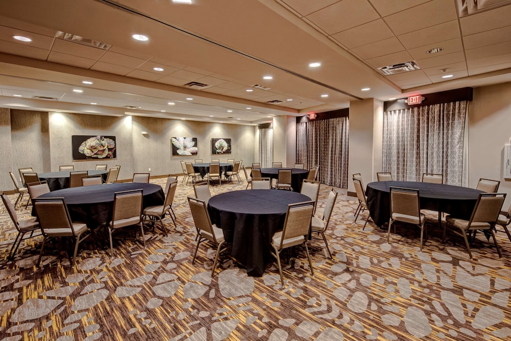 hampton inn and suites san jose airport