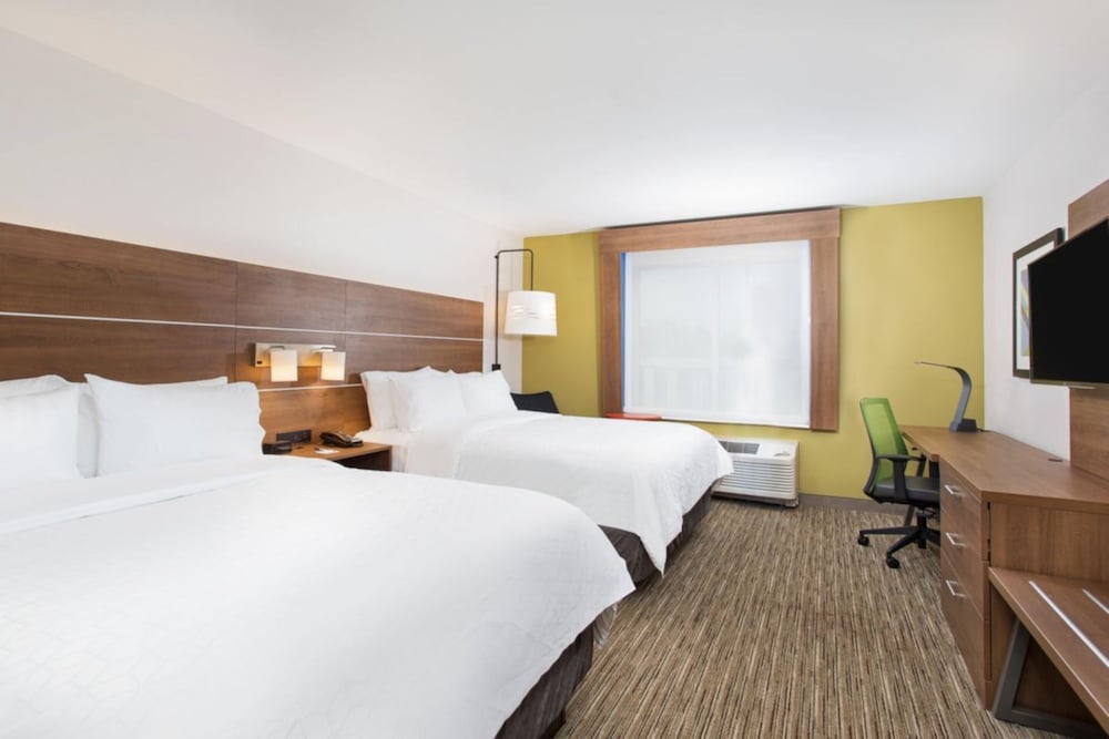 holiday inn express and suites la grange an ihg hotel