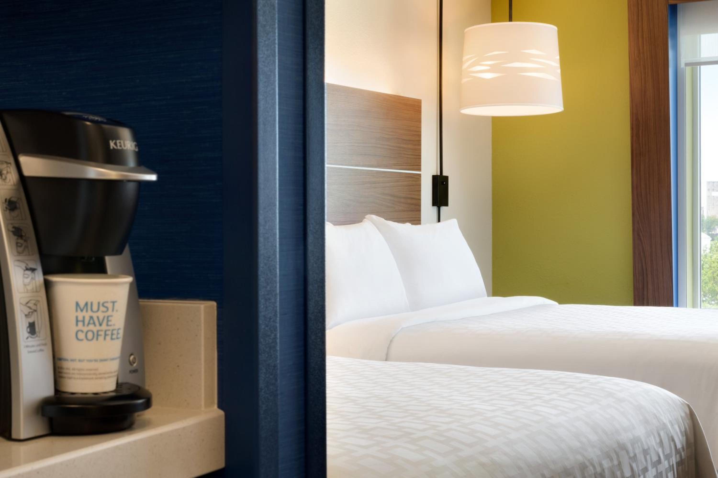 holiday inn express and suites la grange an ihg hotel