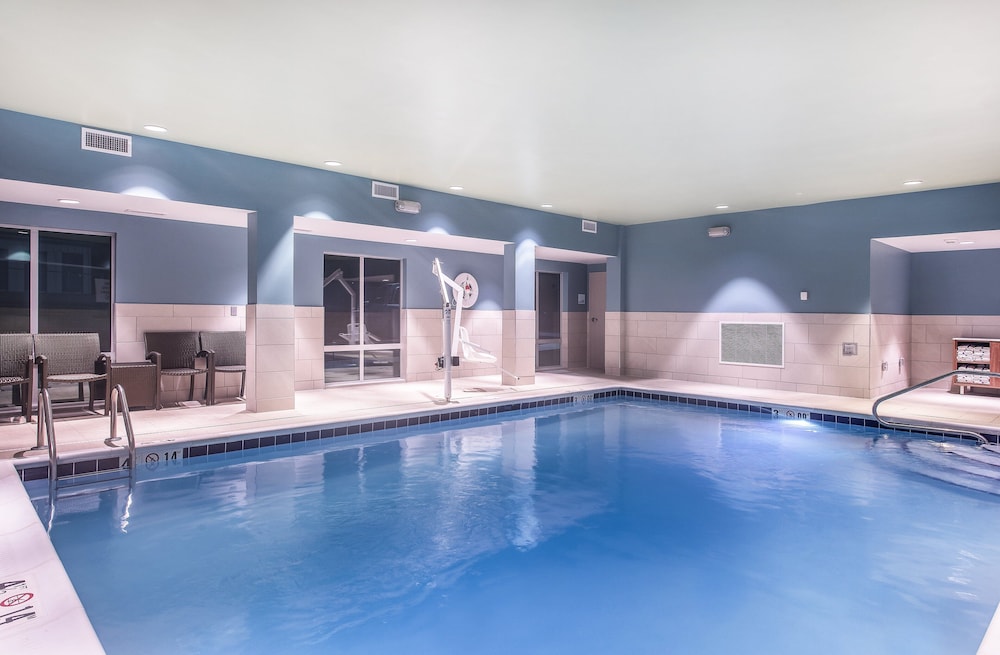 holiday inn express and suites la grange an ihg hotel