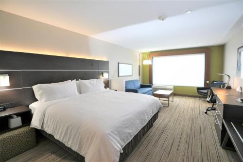holiday inn express and suites forney an ihg hotel