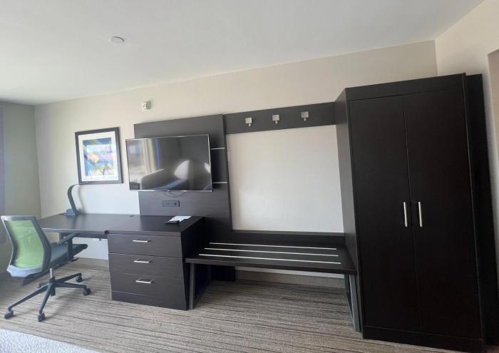 holiday inn express and suites forney an ihg hotel