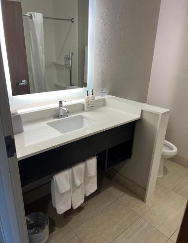 holiday inn express and suites forney an ihg hotel