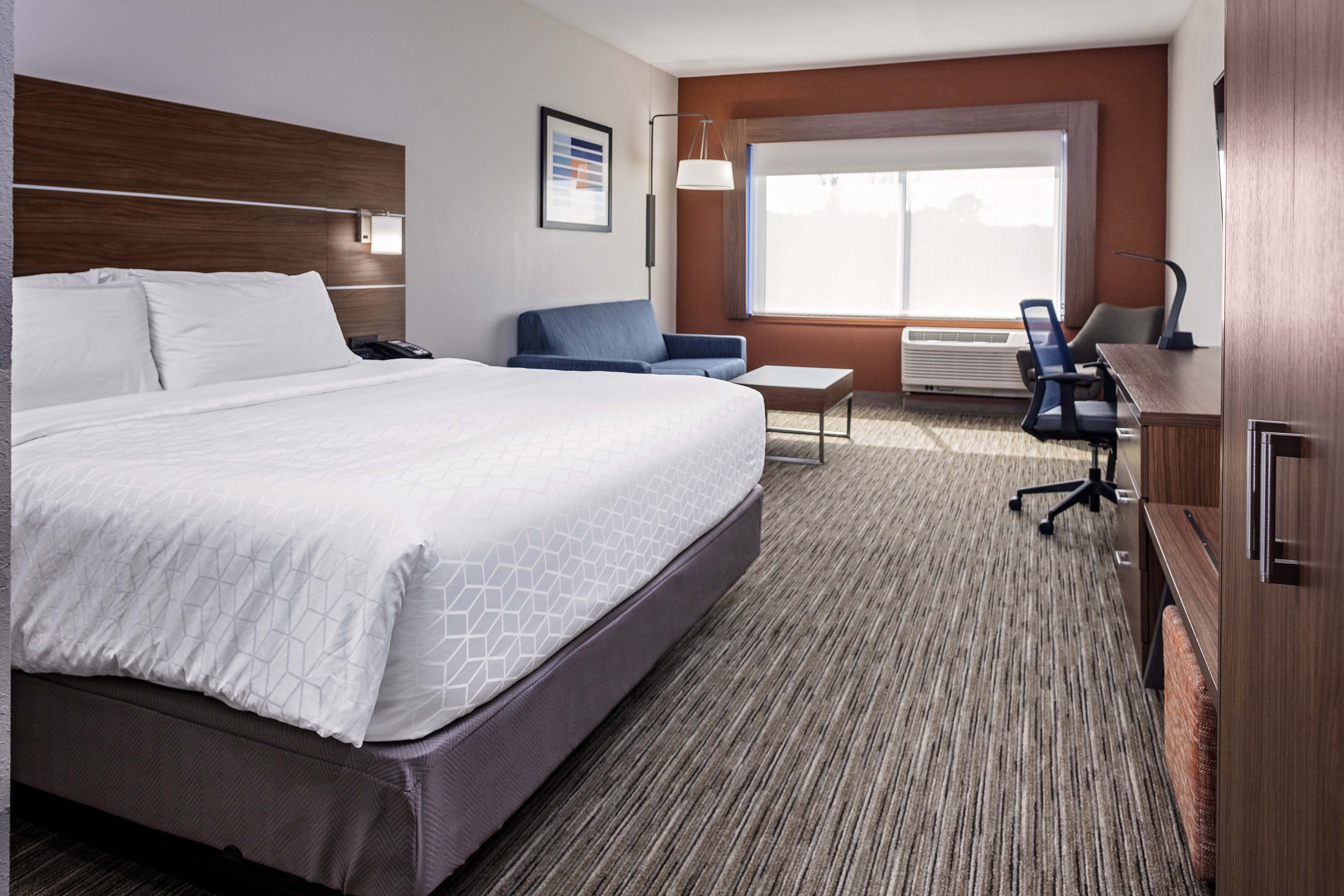 holiday inn express and suites madison an ihg hotel
